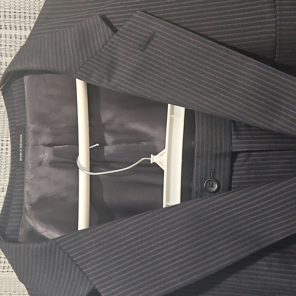 Black Pin Stripe Joseph & Feiss Men's Suit Wool Size 54 Reg / 52 Inch Waist - Picture 6 of 14